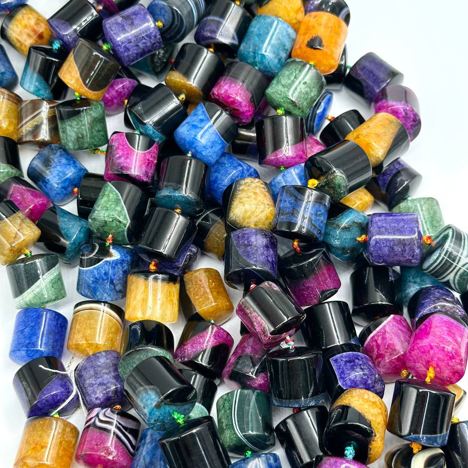 Агат размер 19*20мм натуральный тонированный камень