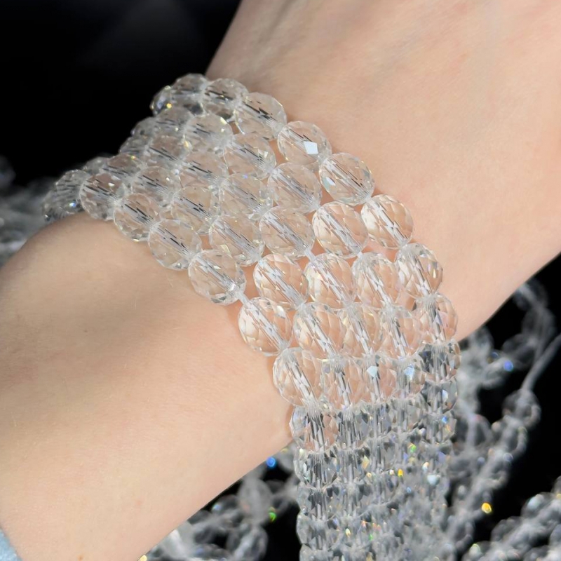 Бусины стеклянные форма овал размер 8*10мм цвет прозрачный