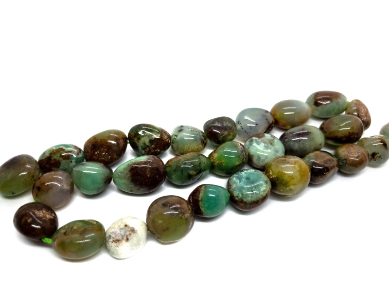 Бусины Опал зеленый размер средней бусины 15*11мм натуральный камень